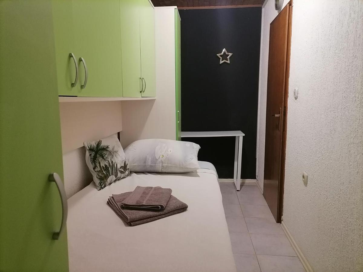 Apartman Zepina Пула Экстерьер фото